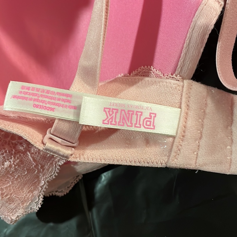 Pink bra - Picture 3 of 4